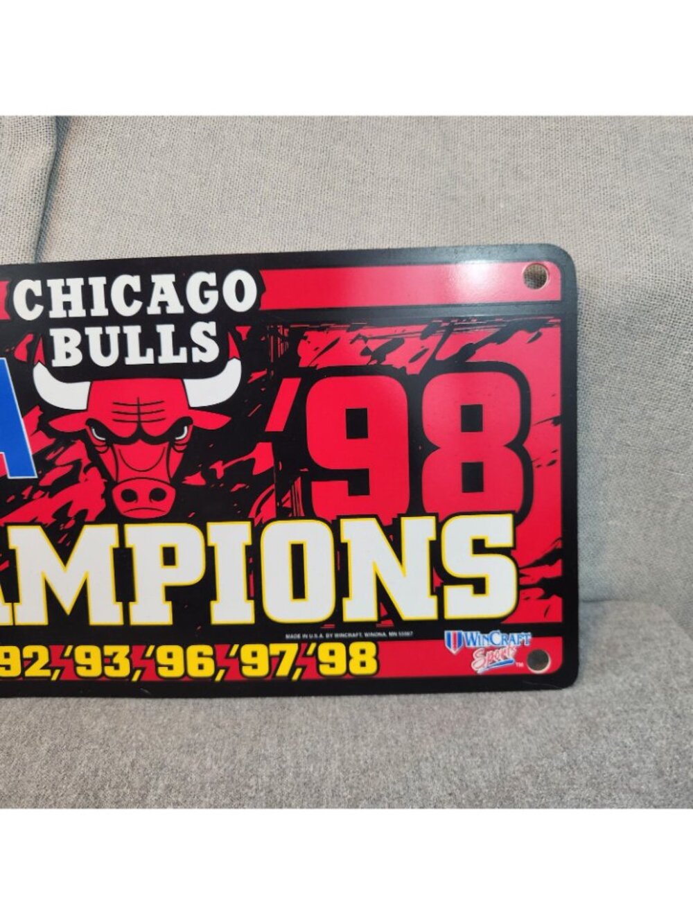Wincraft Sports Sign NBA Chicago Bulls 6X Champions 1998 USA Basketball NEW - Picture 4 of 6